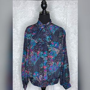 Abstract Blouse with Neck Tie